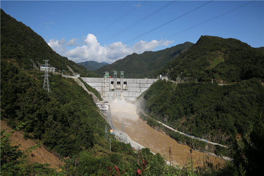 航拍引漢濟渭三河口水利樞紐。劉正根攝